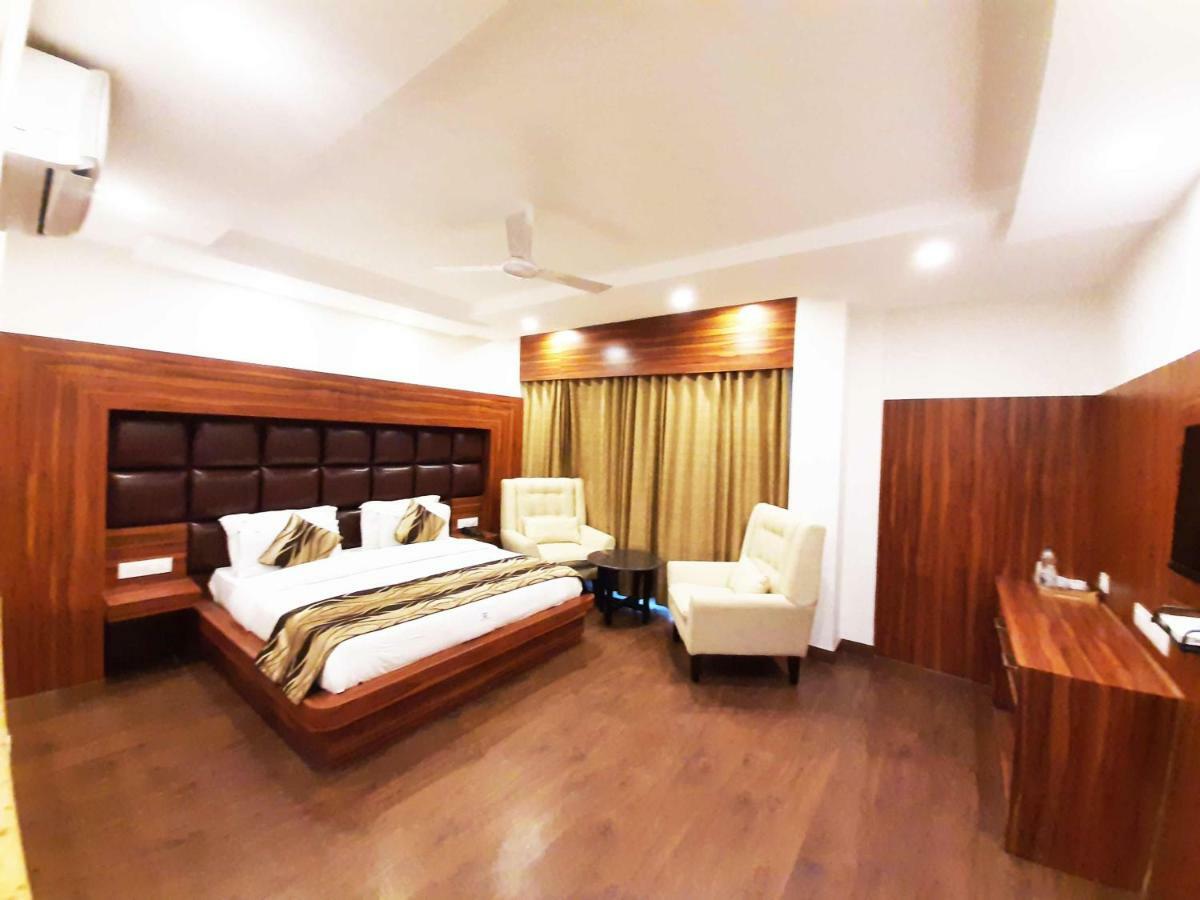 Hotel Trinity Heights McLeod Ganj Exterior foto